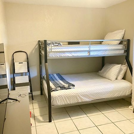 Sunshine Acre 2B 2B King Master Suite, Big Yard Дейви Екстериор снимка